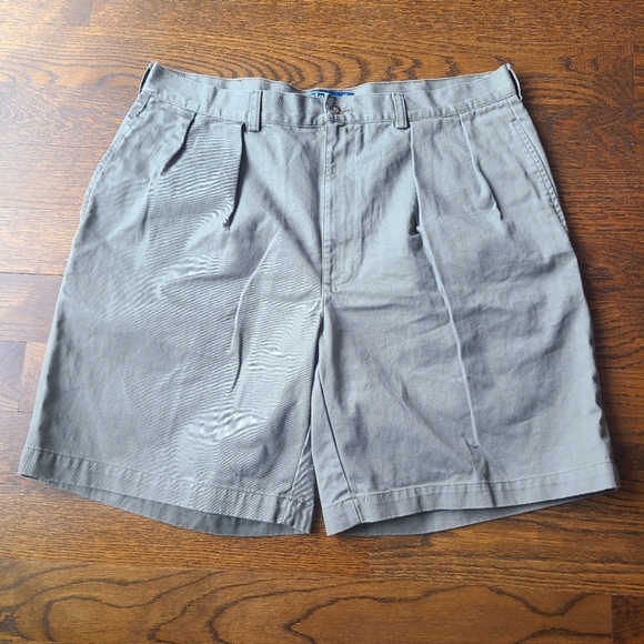 Vintage Polo Ralph Lauren  Men's Olive Green Tyler Shorts Sz.38 - Picture 1 of 9